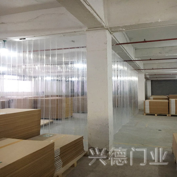 商鋪透明門簾怎樣去除PVC塑料的味道？